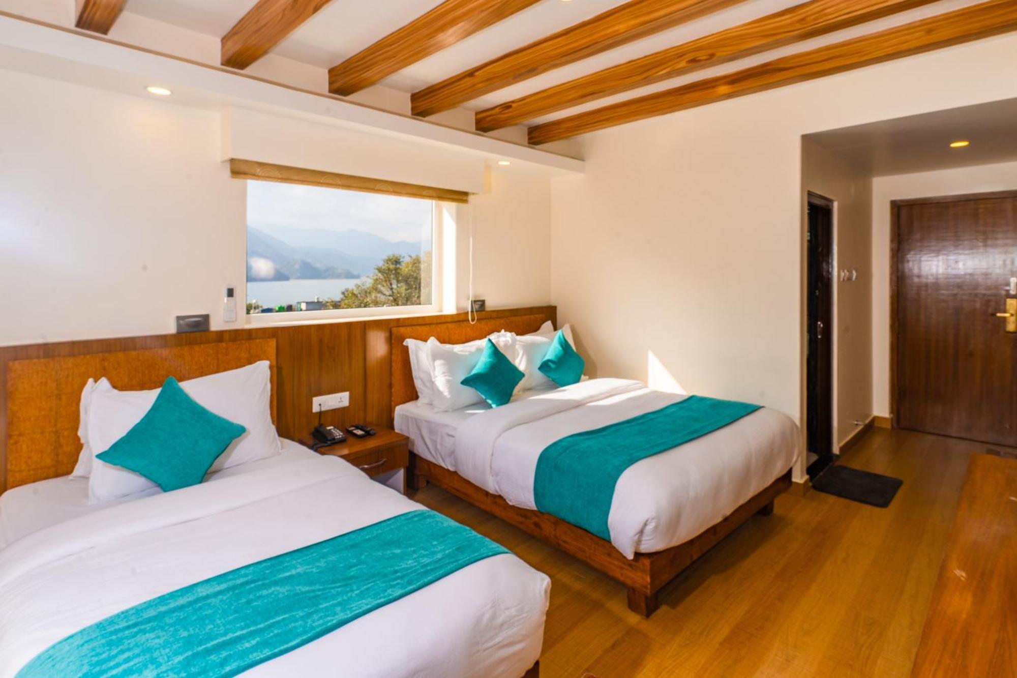 Pokhara Alpine And Springs Hotel Bagian luar foto